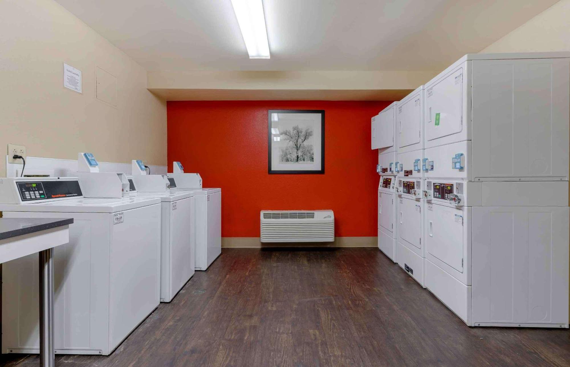Extended Stay America Suites - Wichita - East Zewnętrze zdjęcie