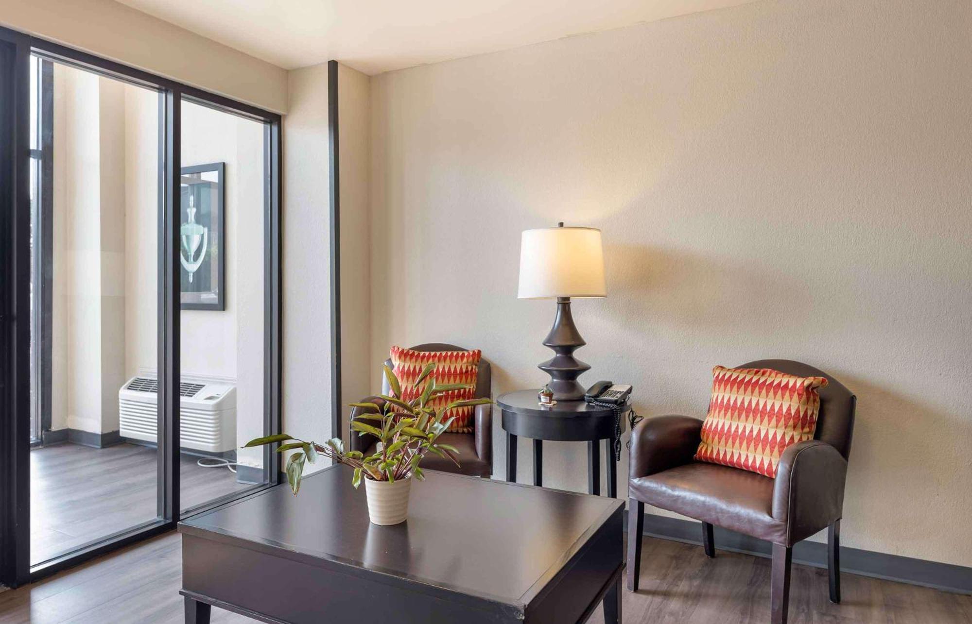 Extended Stay America Suites - Wichita - East Zewnętrze zdjęcie