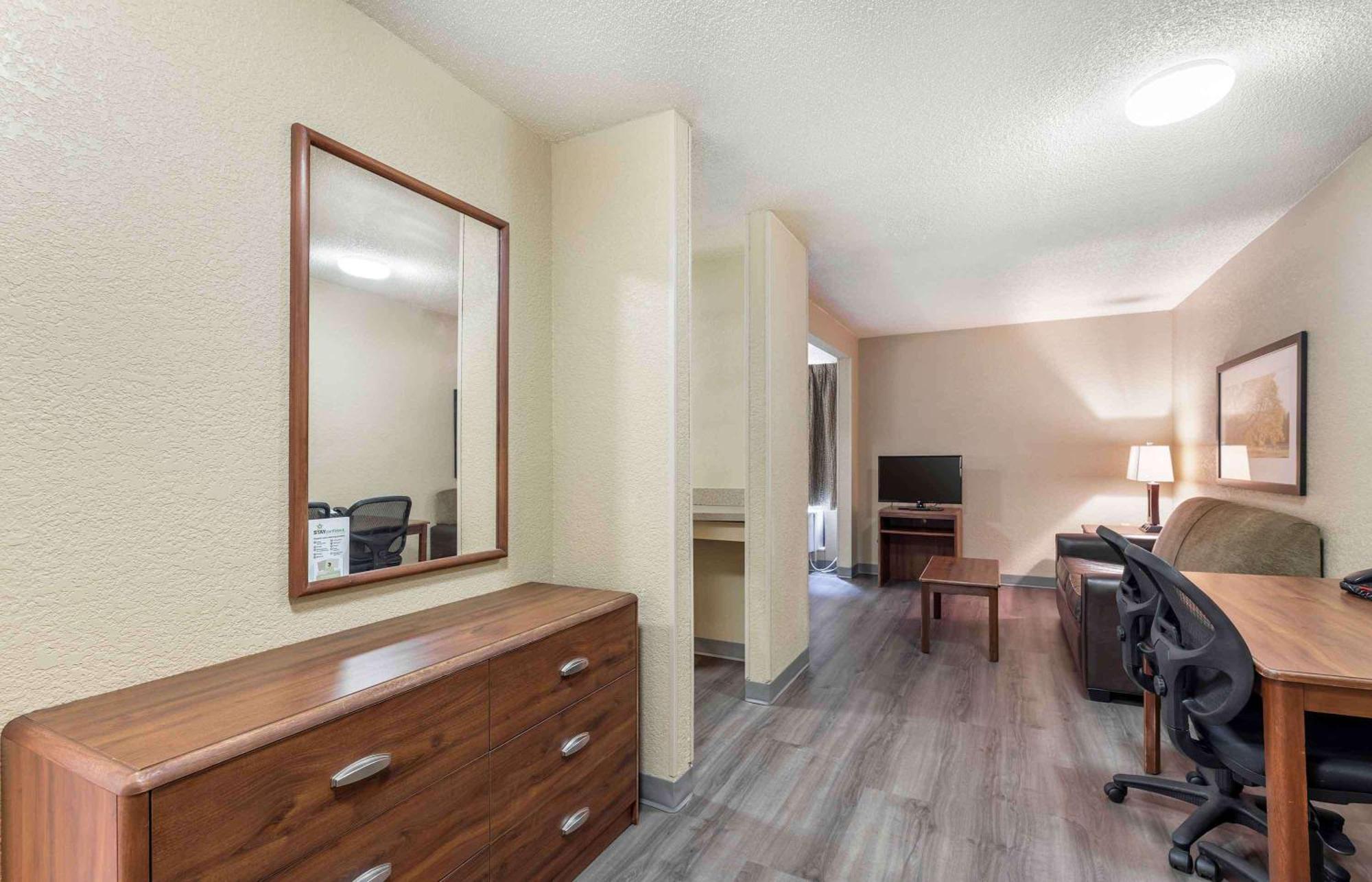 Extended Stay America Suites - Wichita - East Zewnętrze zdjęcie
