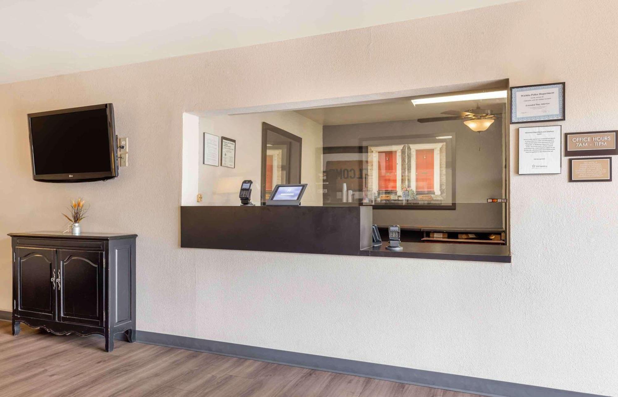 Extended Stay America Suites - Wichita - East Zewnętrze zdjęcie