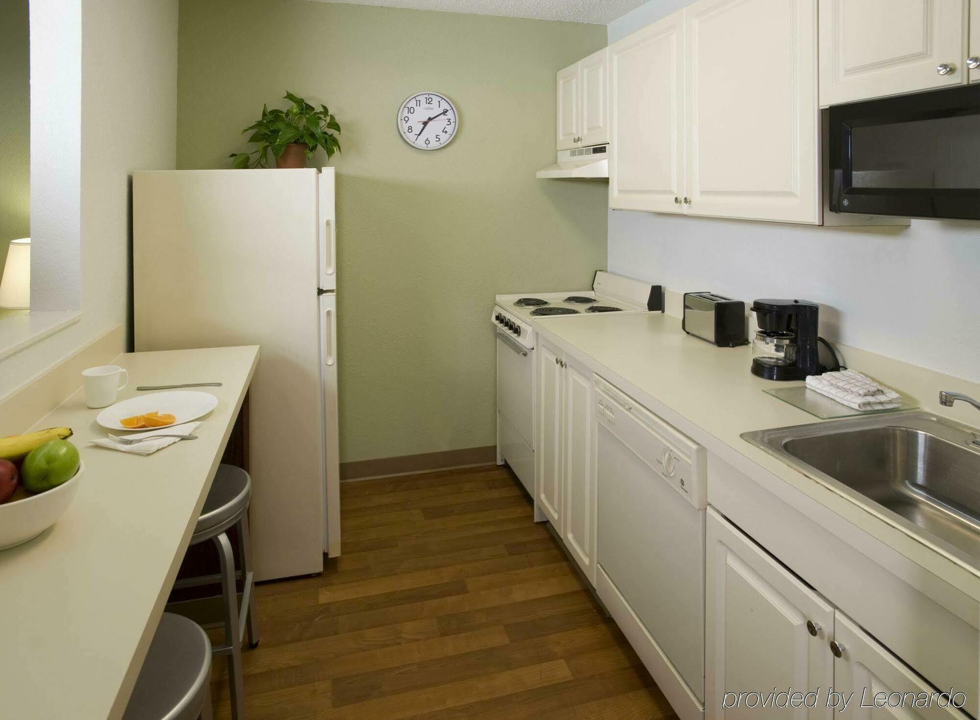 Extended Stay America Suites - Wichita - East Zewnętrze zdjęcie