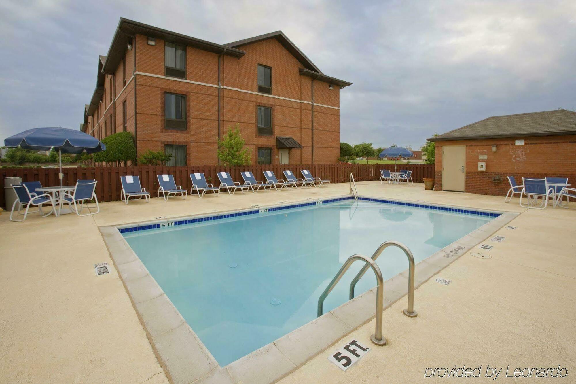 Extended Stay America Suites - Wichita - East Zewnętrze zdjęcie